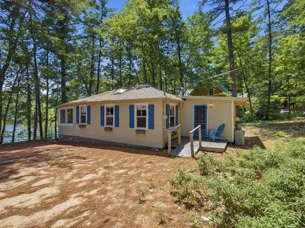 21 Haskell Avenue, Raymond, ME 04071