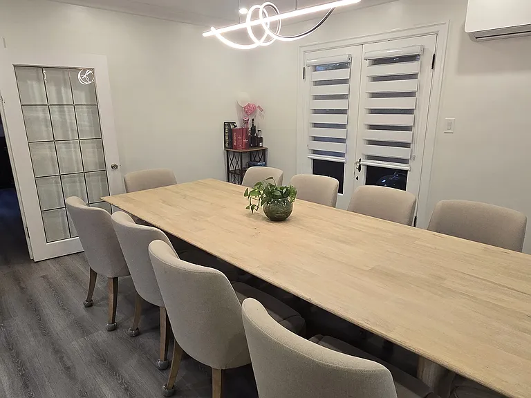 407 Saint George St — Photo 11