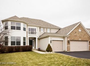 409 Hackney Ln, Oswego, IL 60543