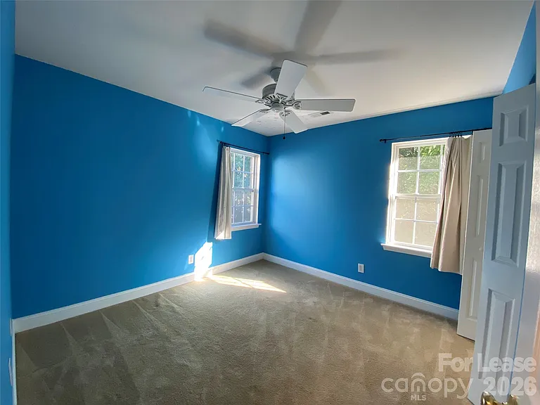 9513 Wilson Hall Dr — Photo 21