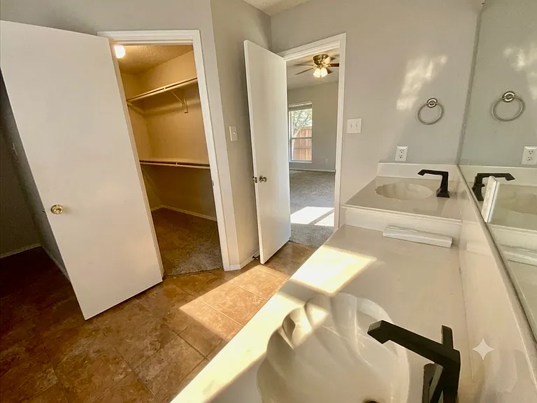 118 Arbor Ridge Dr — Photo 12