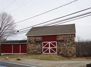 911 Sharpless Rd, Hockessin, DE 19707