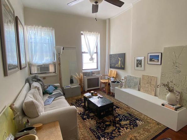 86 7th Ave APT 3R