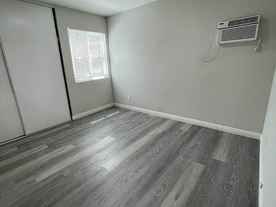 1st image of 4140 Arch Dr #115