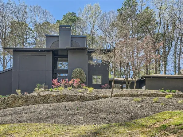 3011 Cravey Trl, Atlanta, GA 30345