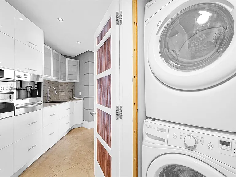 16699 Collins Ave #1103 — Photo 19