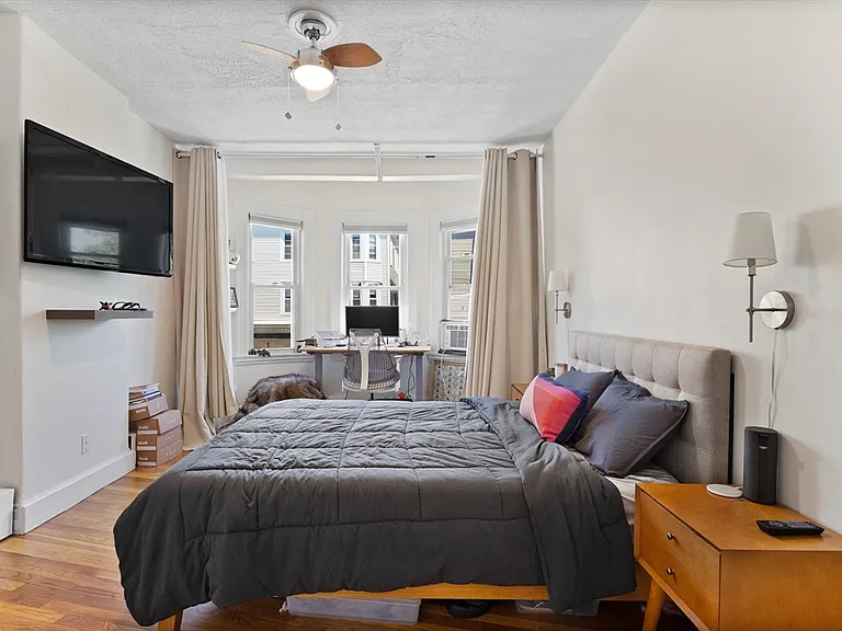 764 Cambridge St #4 — Photo 8