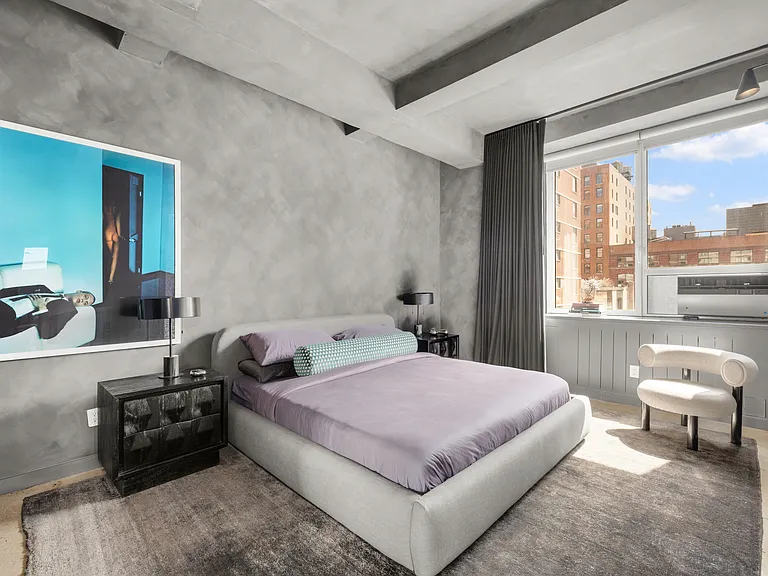 251 W 19th St #5D — Photo 7