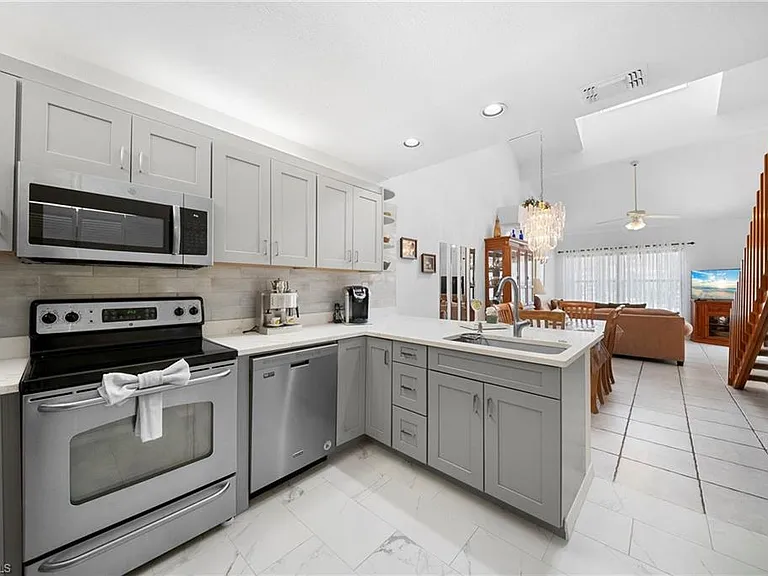 75 Emerald Woods Dr #G2 — Photo 12