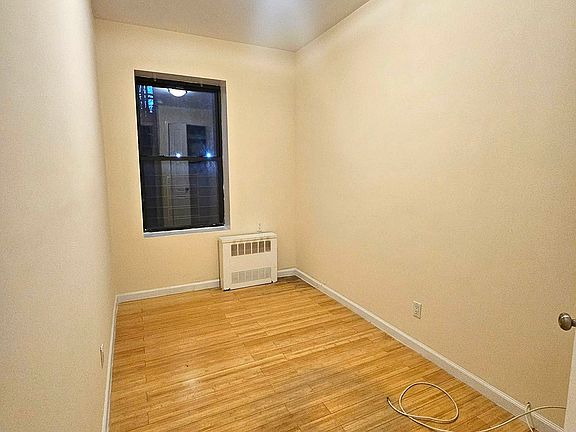 5th image of 853 Saint Nicholas Ave APT 203