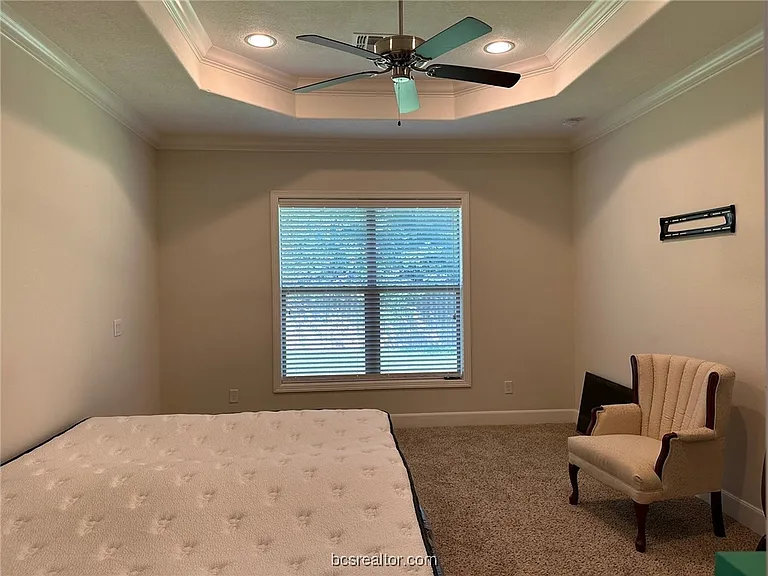 15605 Long Creek Ln — Photo 18