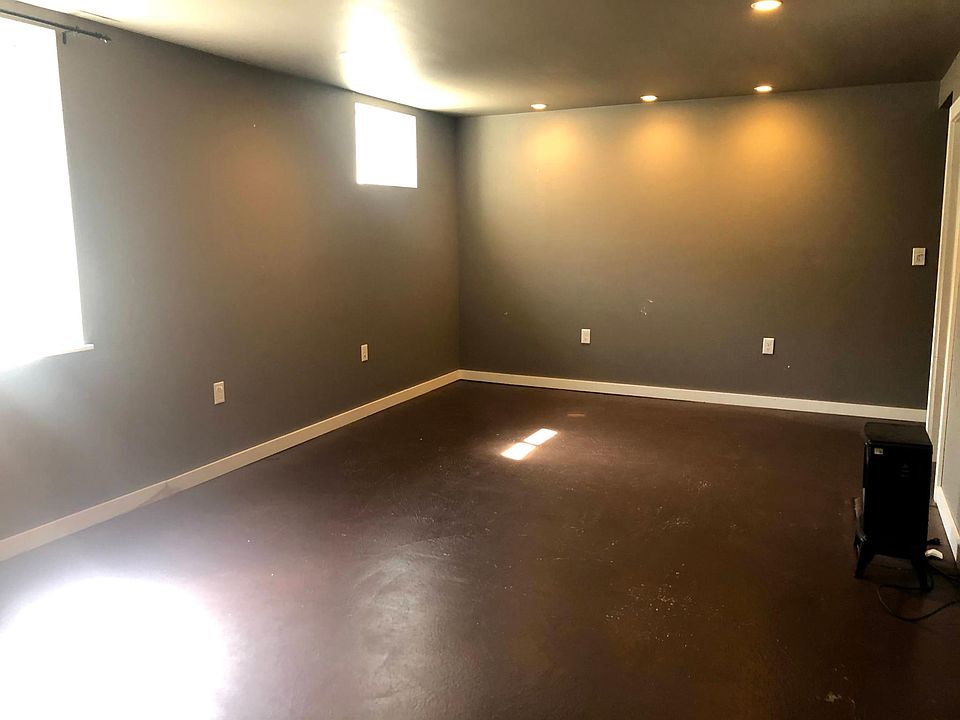 Living room, 10 ft ceilings and plenty of light!