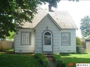 1041 SE Lyle St, Dallas, OR 97338