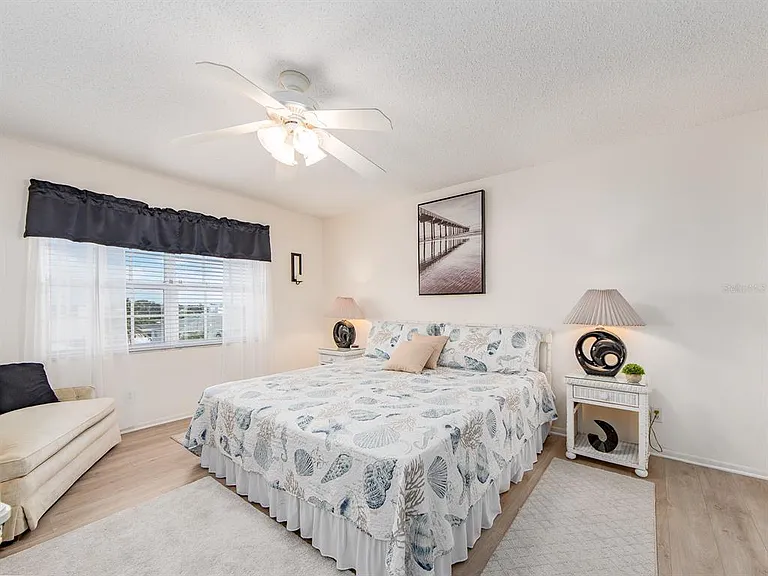 2900 Gulf Blvd #307 — Photo 25