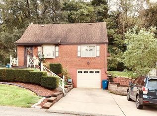 216 Sherrie Dr, Pittsburgh, PA 15239