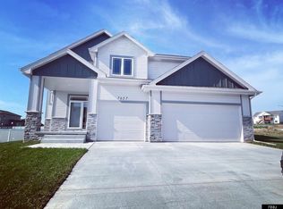 11513 S 116th St, Bellevue, NE 68133