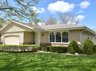 4325 S 86th St, Greenfield, WI 53228