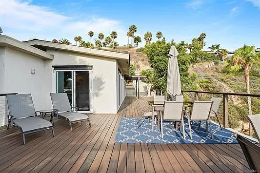 900 Highland Dr — Photo 35