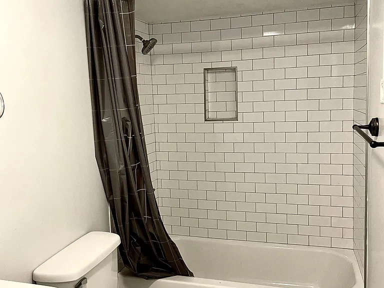 510 N Cherry St — Photo 12
