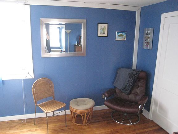 2nd image of 1105 Agnew Dr