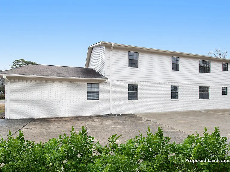 Greendale Apartments — Photo 15