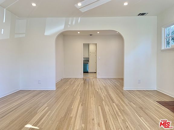 4th image of 418 N Alfred St