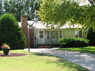 203 W 16th St, Larned, KS 67550