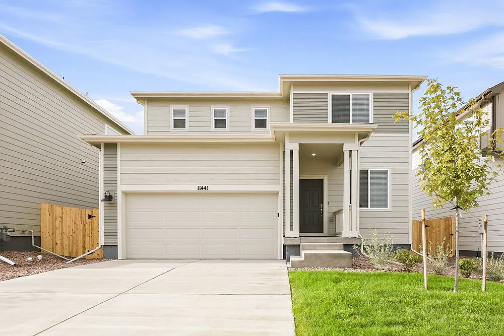 3 bed, 2.5 bath, 1866 sqft, $2,405 — Photo 1