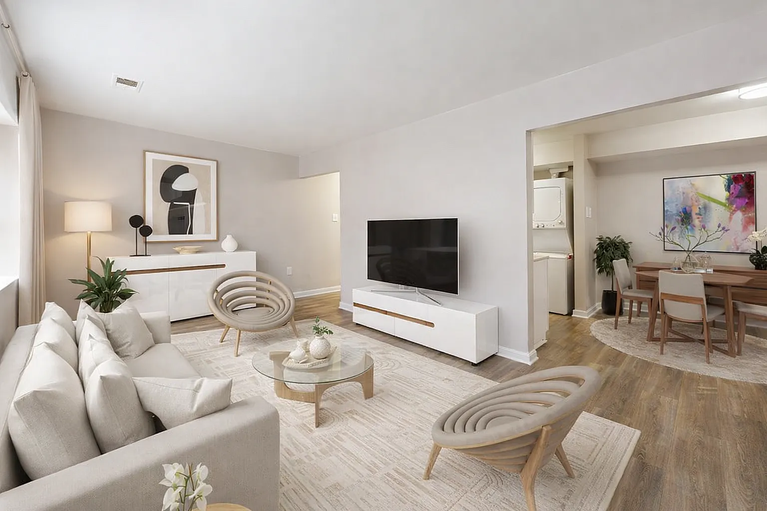 Aubrey Apartments — Photo 1