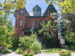 89 Willcocks St, Toronto, ON M5S 1C9