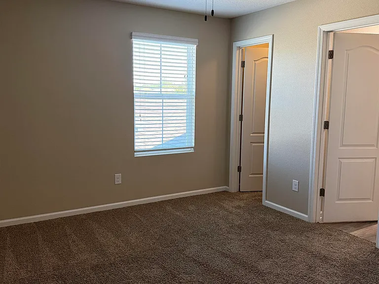 229 Whitland Way — Photo 10