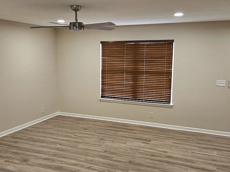 3059 London View Dr — Photo 27