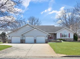 1748 Casselberry Rd, Saint Cloud, MN 56303