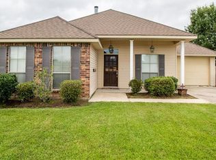 28457 Rosedust Ln, Ponchatoula, LA 70454