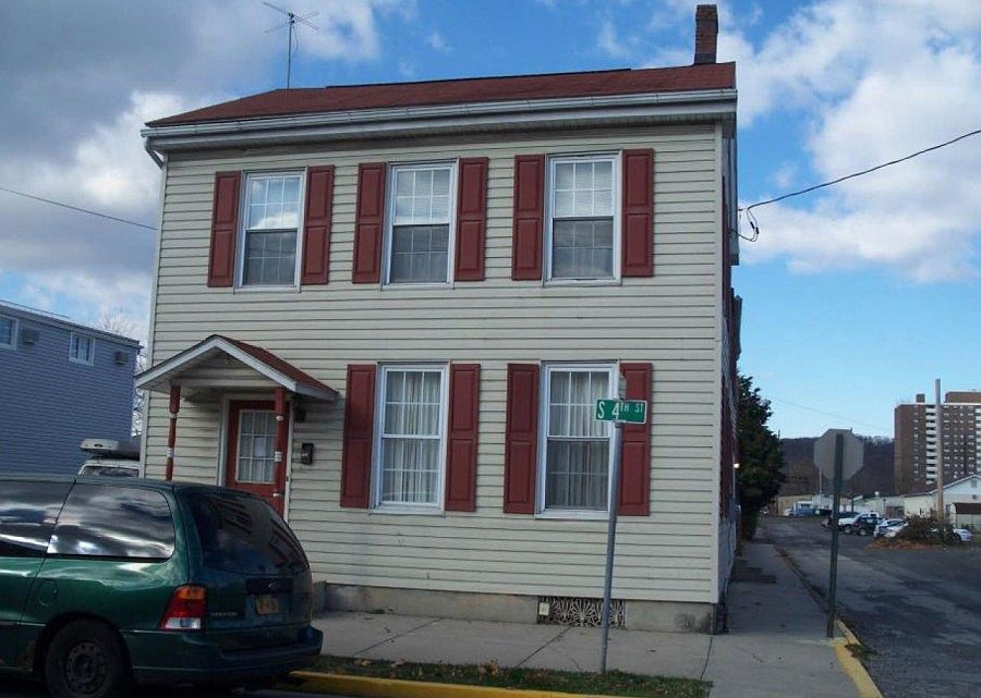 1st image of 203 S 4th St