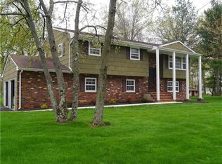 32 Spear St, Piscataway, NJ 08854