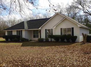 38 Burkhalter Cir, Claxton, GA 30417