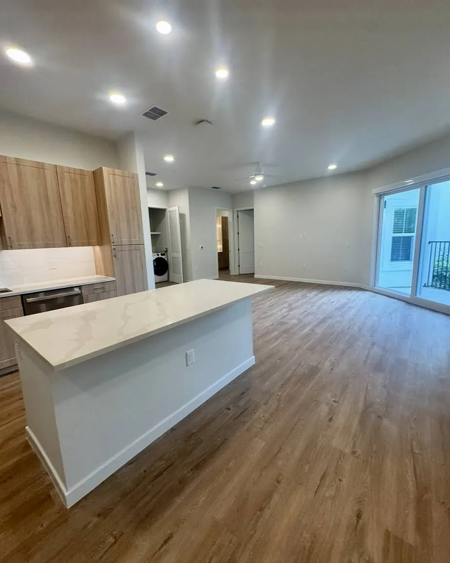 16483 US-Highway 19 N in Clearwater, FL 33764 — Photo 4