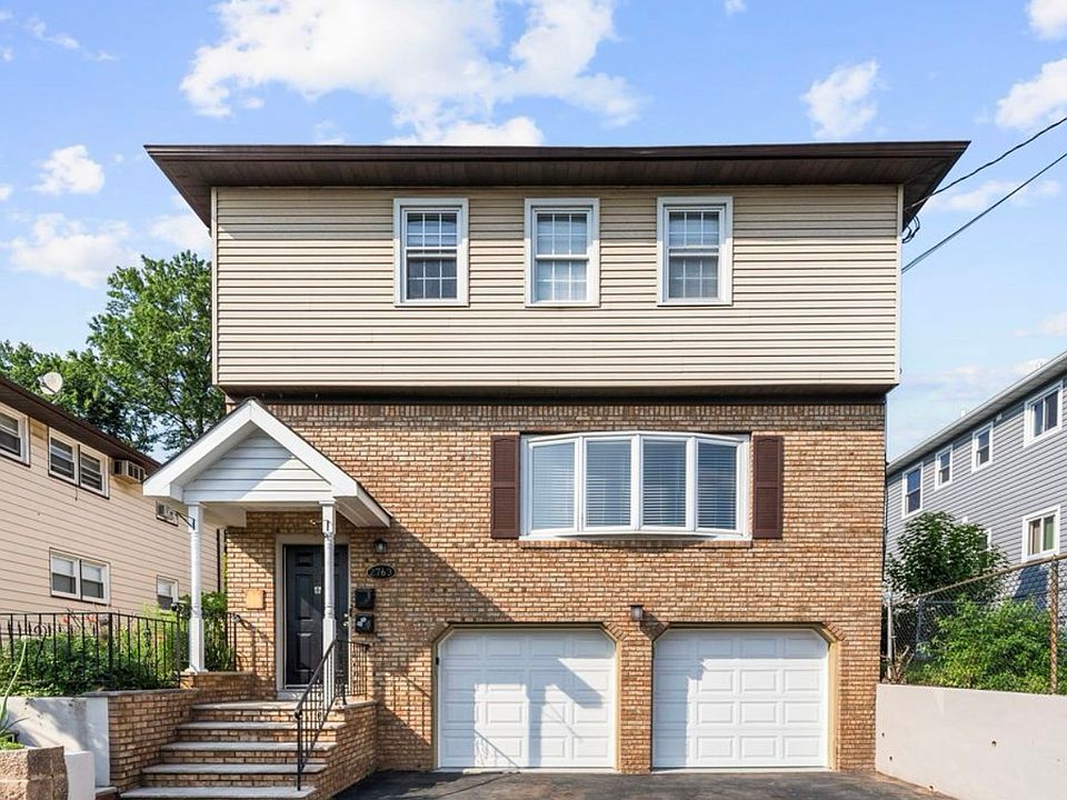 1st image of 2763 Morris Ave #B