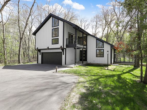3rd image of 6145 Apple Rd