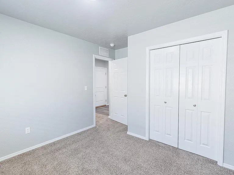 2207 N Morello Ave — Photo 12