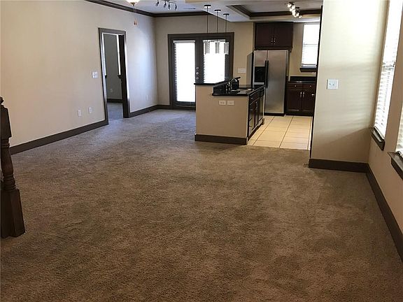 2nd image of 2508 Thomas Ave APT 226