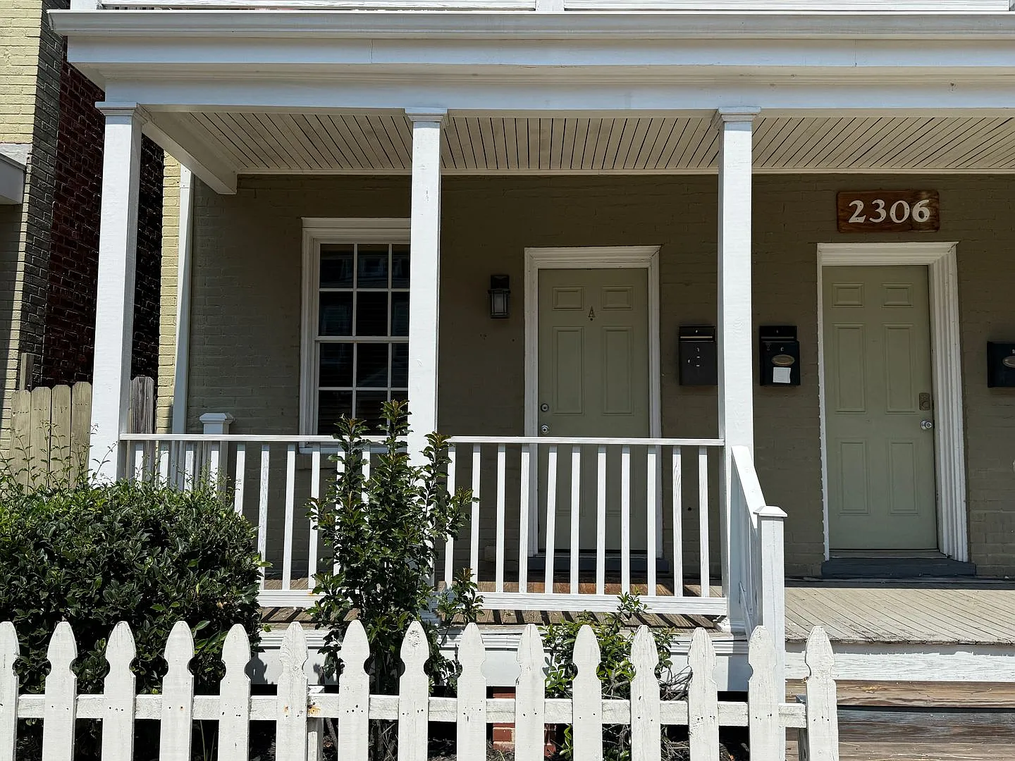 2306 Parkwood Ave Unit A — Photo 2