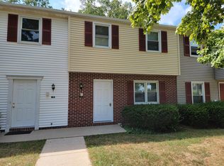 686 S Cedar St, Lititz, PA 17543