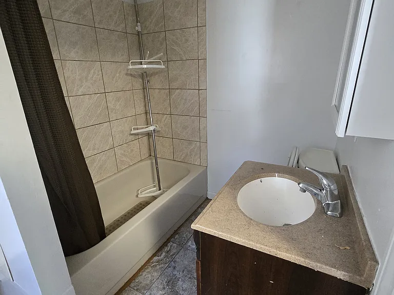 804 Bethel Ave — Photo 9