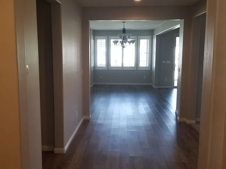 13810 Elbury Ave — Photo 10