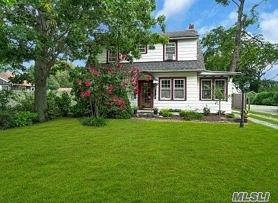 2nd image of 187 Lake Ave