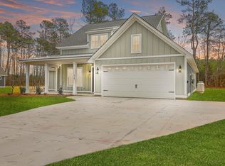 418 Myers Mayo Rd, Ridgeville, SC 29472