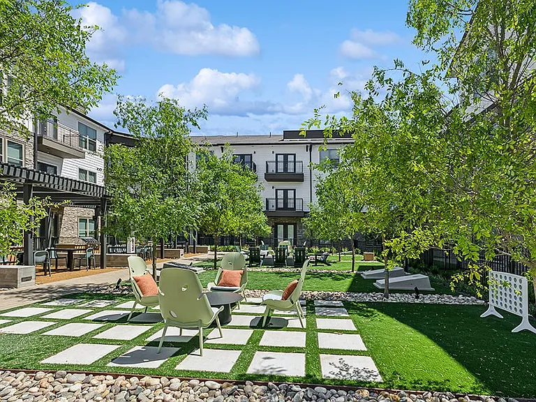 The Waylon Apartments & Townhomes — Photo 43