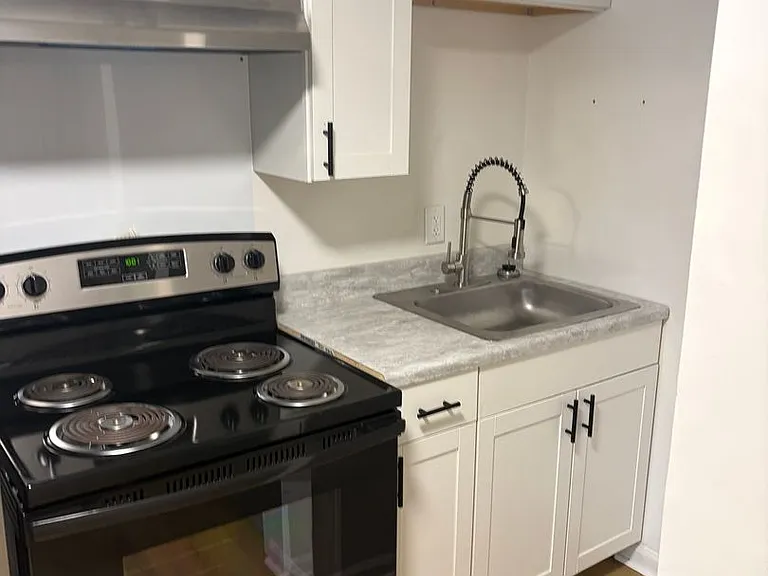 Park Place Apartments — Photo 35